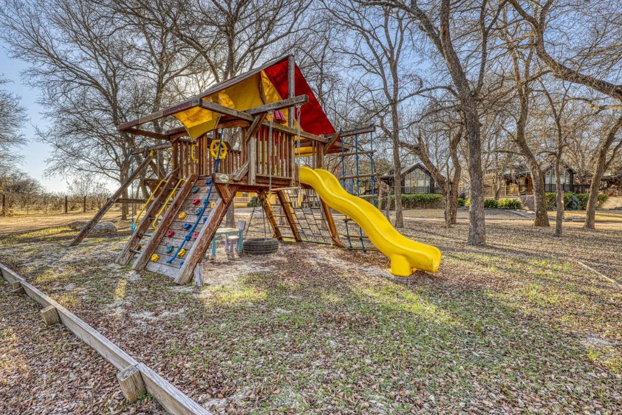 The Pecan @ Mendelbaum Winery Guest Cabins Villa Fredericksburg Luaran gambar