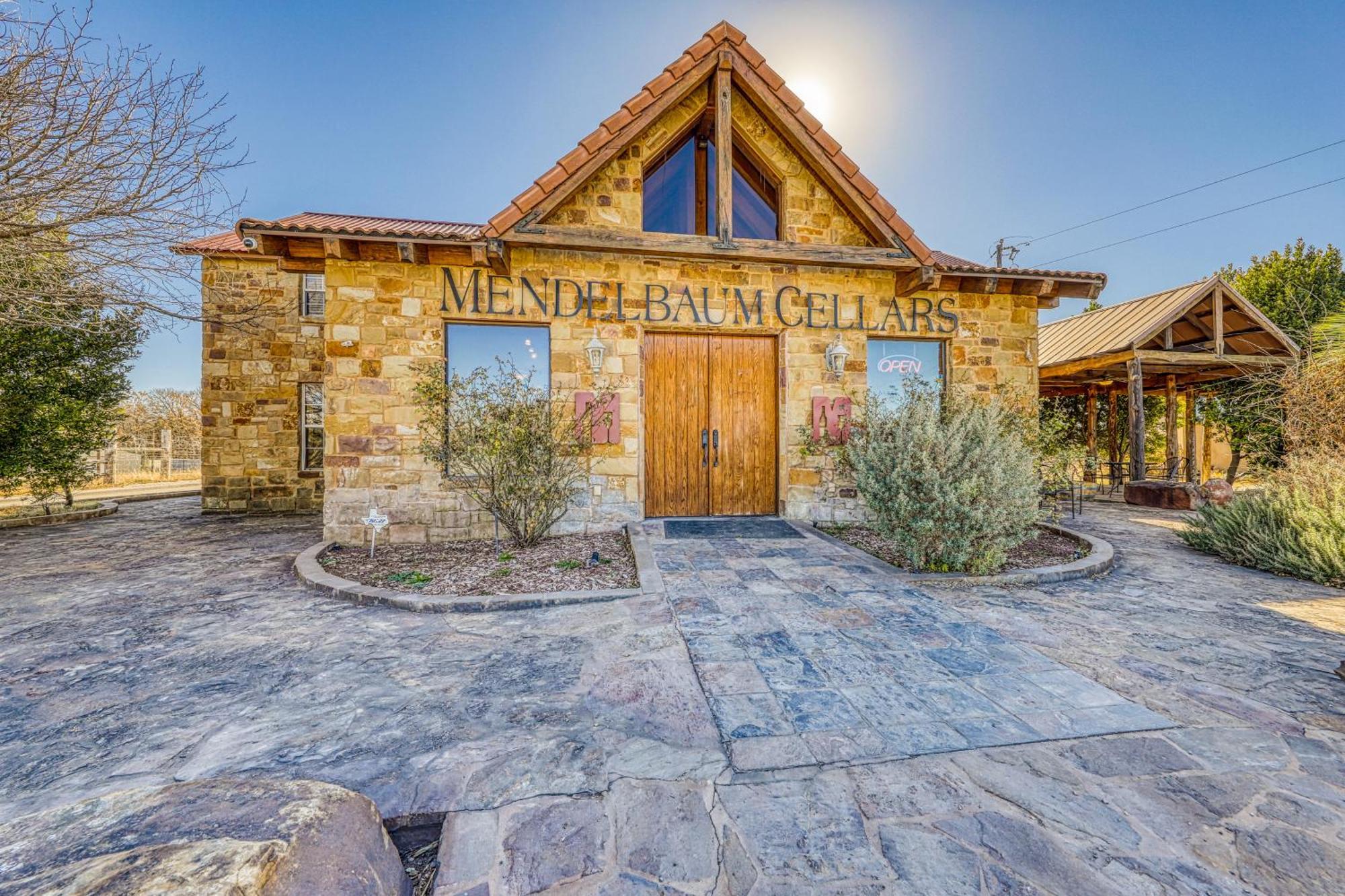 The Pecan @ Mendelbaum Winery Guest Cabins Villa Fredericksburg Luaran gambar