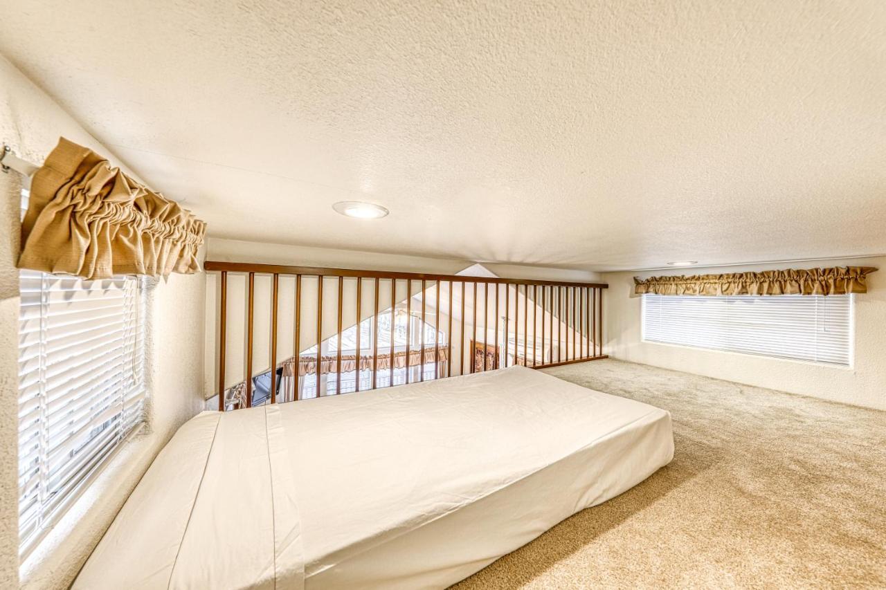 The Pecan @ Mendelbaum Winery Guest Cabins Villa Fredericksburg Luaran gambar