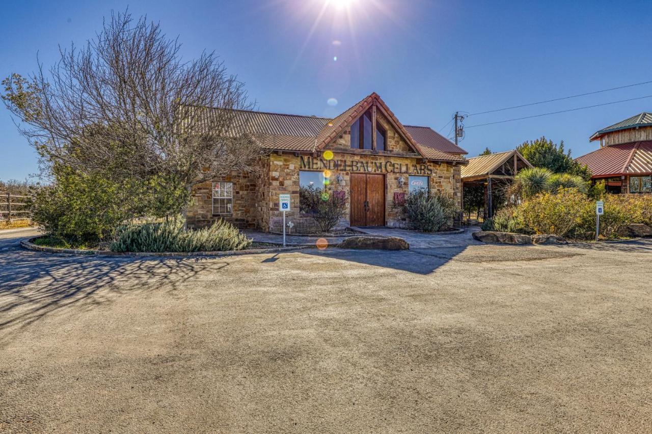 The Pecan @ Mendelbaum Winery Guest Cabins Villa Fredericksburg Luaran gambar