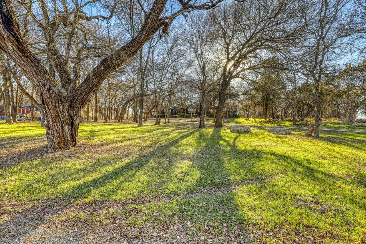 The Pecan @ Mendelbaum Winery Guest Cabins Villa Fredericksburg Luaran gambar